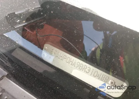 2011 Ford Fusion Se z USA, uszkodzony, nr VIN 3FAHP0HA9BR310488